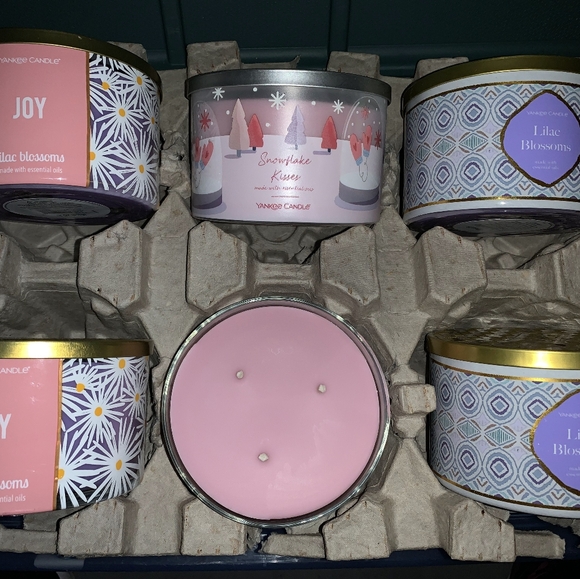 Bath And Body Works and Yankee Candle Candles - As shown. Willing to sell separa - Picture 8 of 16